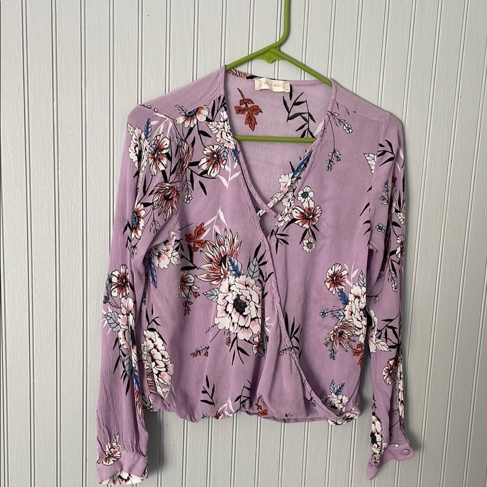 Altar’d State Pastel Purple Long Sleeve Floral V-Neck Blouse | Size Large